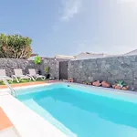 Elma Willa Playa Blanca (Lanzarote)