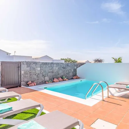 Elma * פלאיה בלנקה